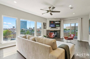 Enjoy DT In A Newly Renovated Home Covered Patio